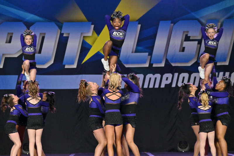 cheer-img-4